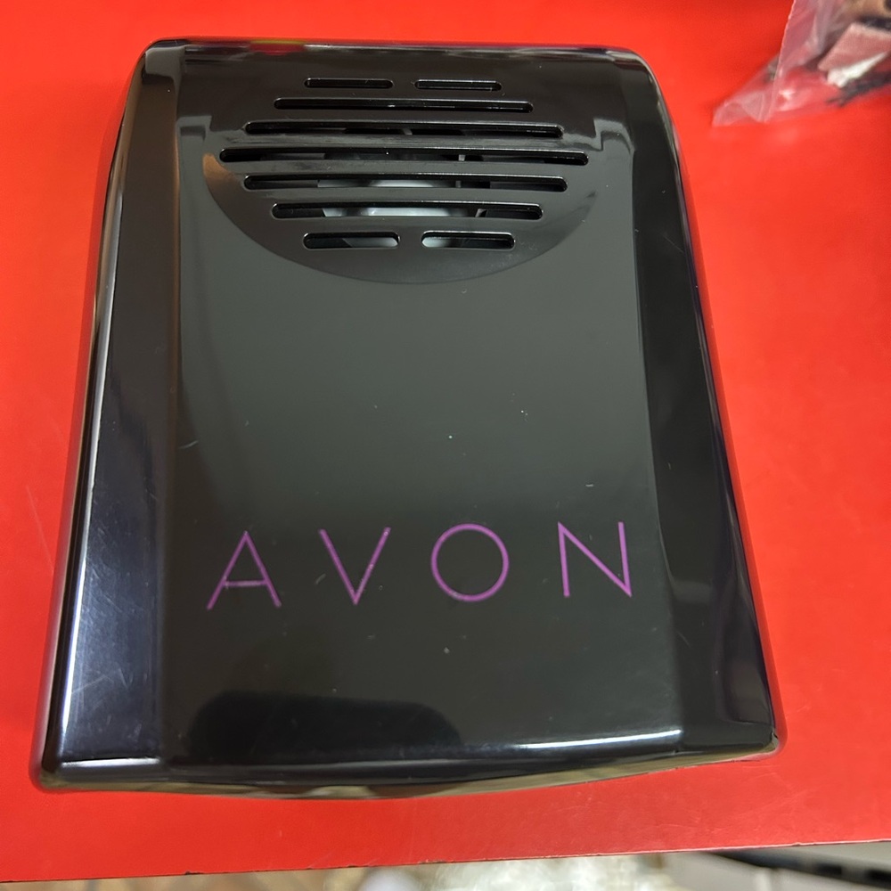 Avon Black pro nail dryer device